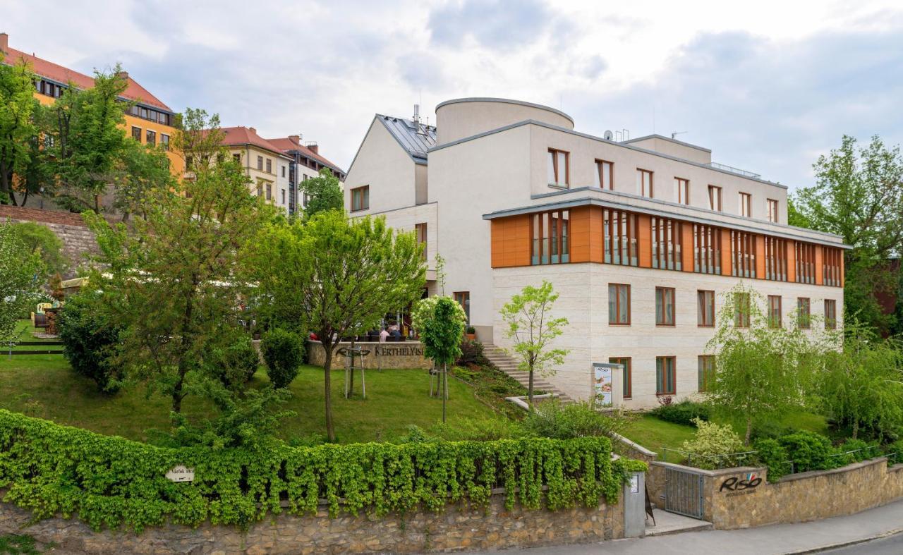 Hotel Castle Garden Budapest Exterior photo